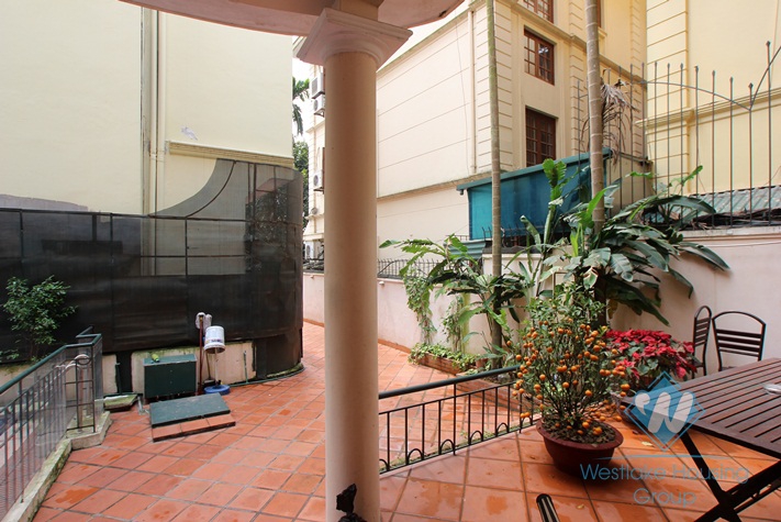 Quality house with swimming pool for rent in Tay Ho area