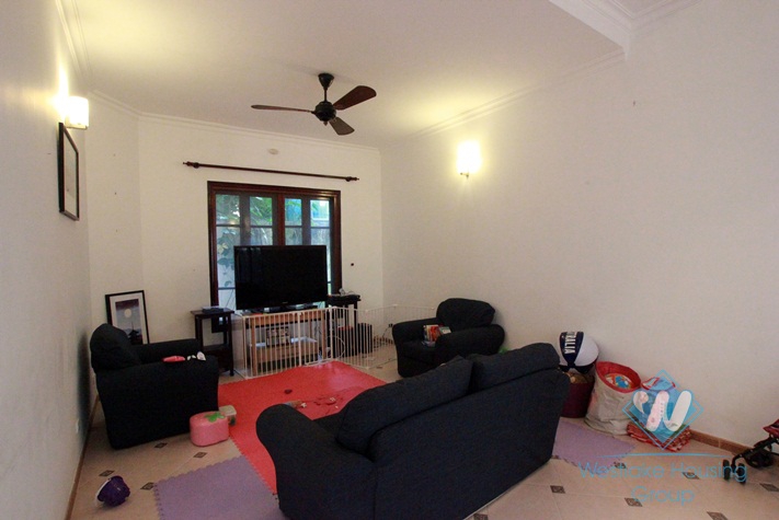 Quality house with swimming pool for rent in Tay Ho area