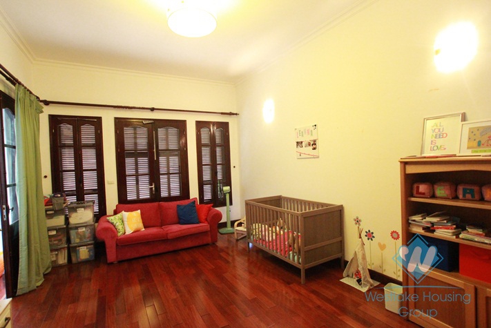 Quality house with swimming pool for rent in Tay Ho area