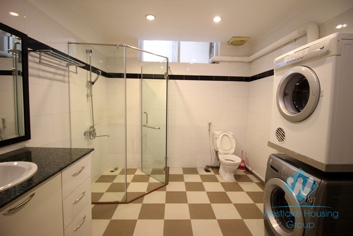 Big and nice yard house with swimming pool for rent in Tay Ho area 