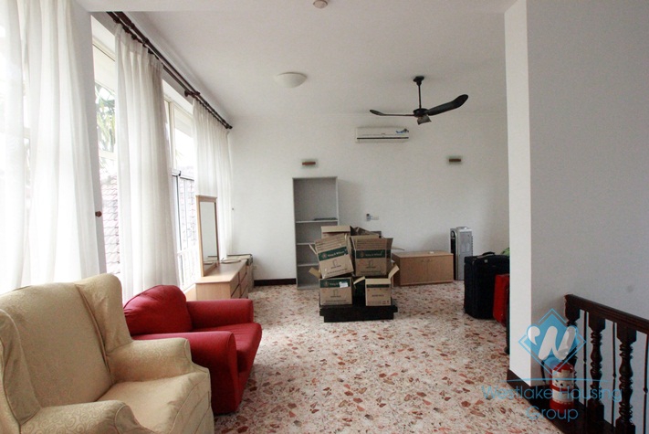Quality house with swimming pool for rent in Tay Ho area