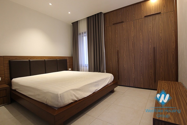 1 bedroom and 1 reading room apartment for rent in Tay Ho, Hanoi.