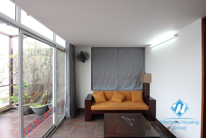 Lake view one bedroom apartment for rent in Tay Ho district 