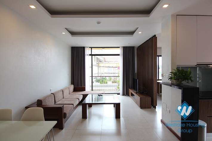 1 bedroom and 1 reading room apartment for rent in Tay Ho, Hanoi.