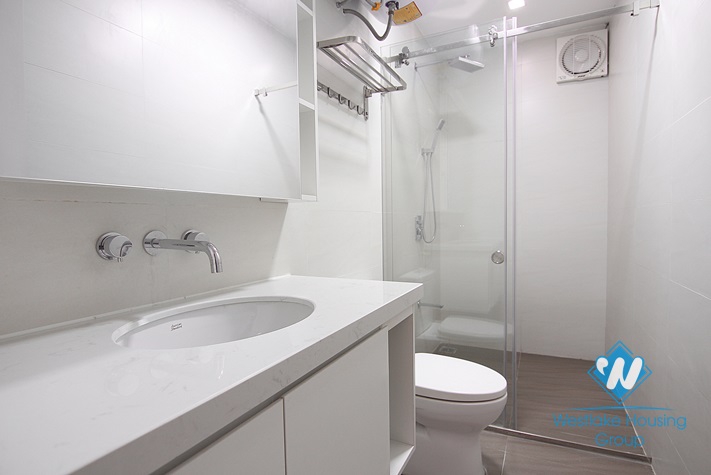 High quality apartment for rent in Quang An street, Tay Ho, Ha Noi