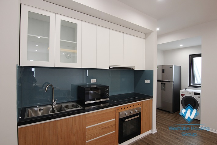Good quality 02 bedrooms apartment for rent in To Ngoc Van st, Tay Ho district 