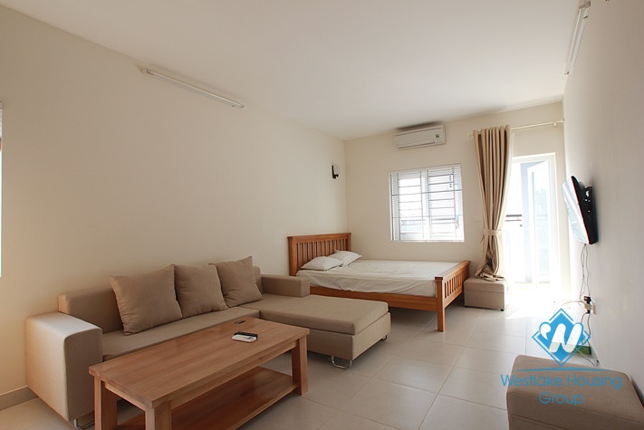 A studio with good price for rent in Lac Long Quan, Tay Ho, Ha Noi