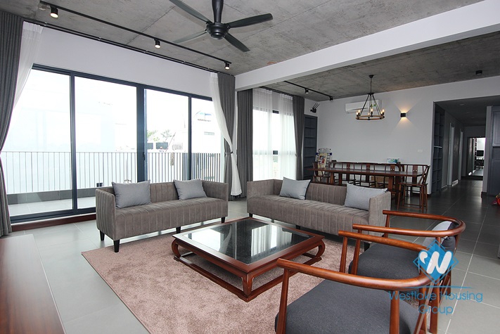 Lake view superior 5 bedroom apartment for rent in Tu Hoa, Tay Ho, Ha Noi