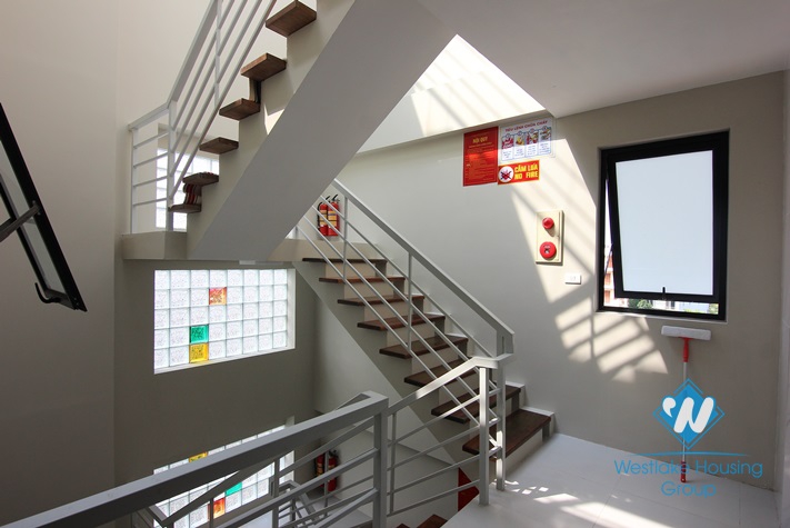 Lake view studio apartment for rent in Tay Ho area, Hanoi. 