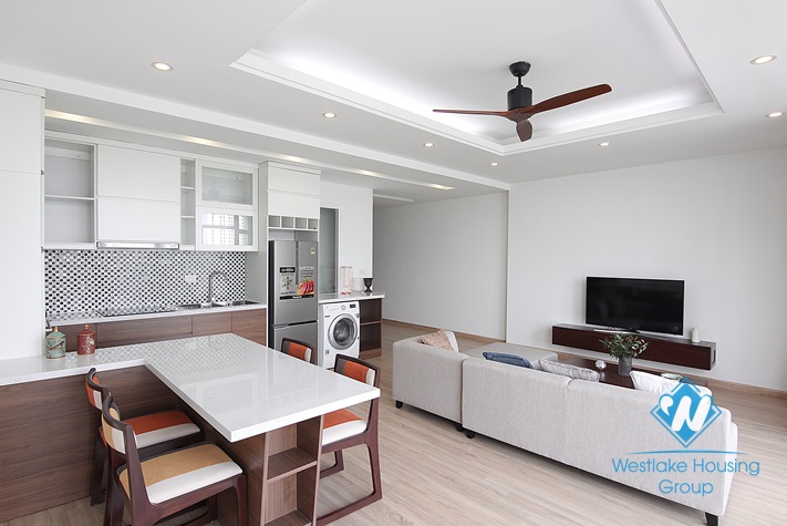 High quality apartment for rent in Quang An street, Tay Ho, Ha Noi
