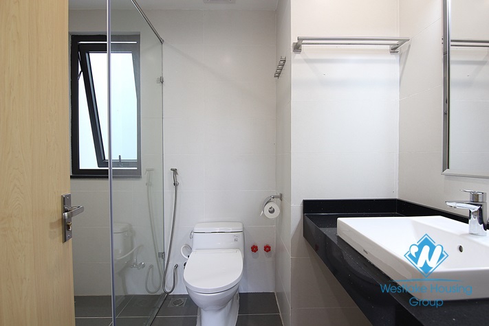 Good quality 02 bedrooms apartment for rent in To Ngoc Van st, Tay Ho district 
