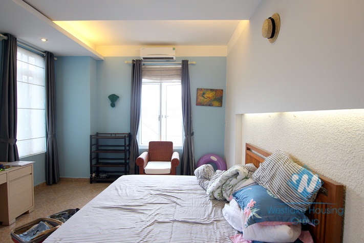 Apartment near Sheraton hotel Tay Ho for rent.