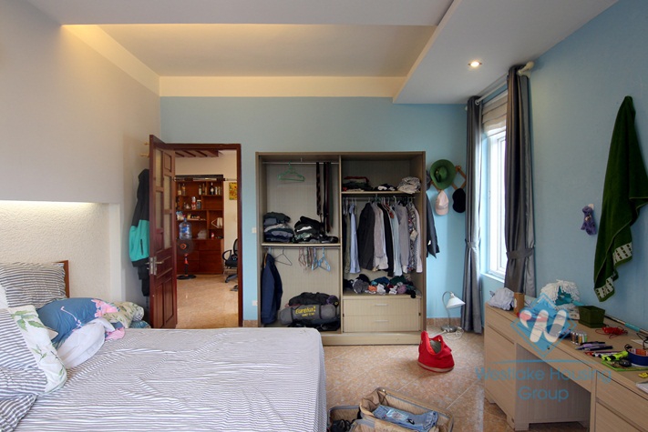 Apartment near Sheraton hotel Tay Ho for rent.