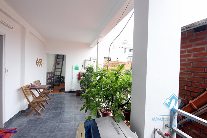 One bedroom in top floor with outside space in Tay Ho,Hanoi.