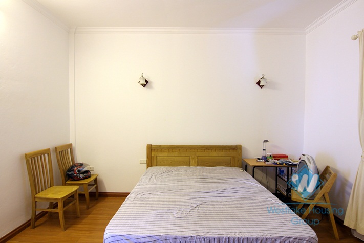 One bedroom in top floor with outside space in Tay Ho,Hanoi.
