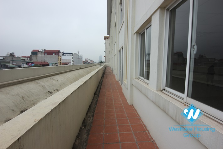 Brand new top floor office for rent in Westlake area