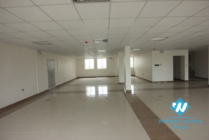 Brand new top floor office for rent in Westlake area