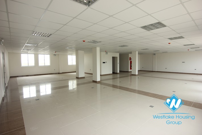 Brand new top floor office for rent in Westlake area