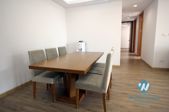 A brand new 2 bedroom apartment in Dolphin Plaza, Ha noi