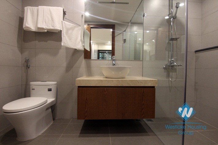 A brand new 2 bedroom apartment for rent in Trinh cong son, Tay ho, Ha noi