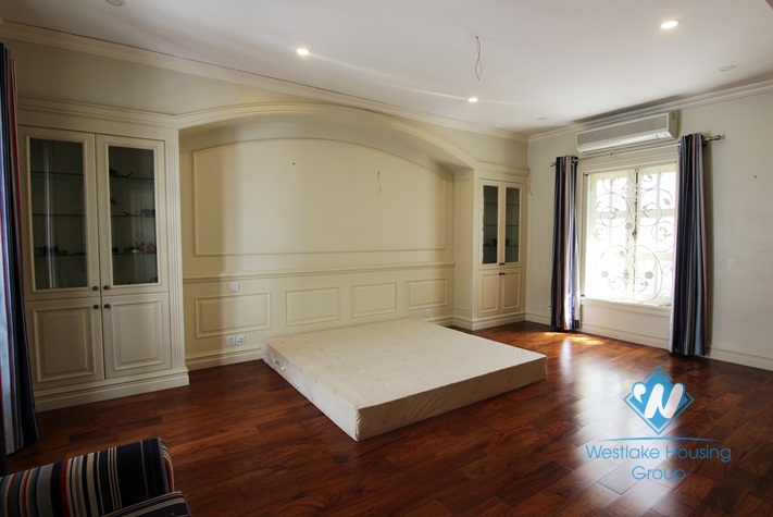 A gorgeous and new house for rent in Tay ho, Ha noi