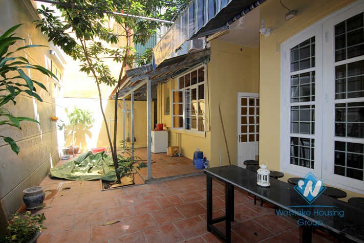 A lovely 4 bedroom house for rent in Tay ho, Ha noi