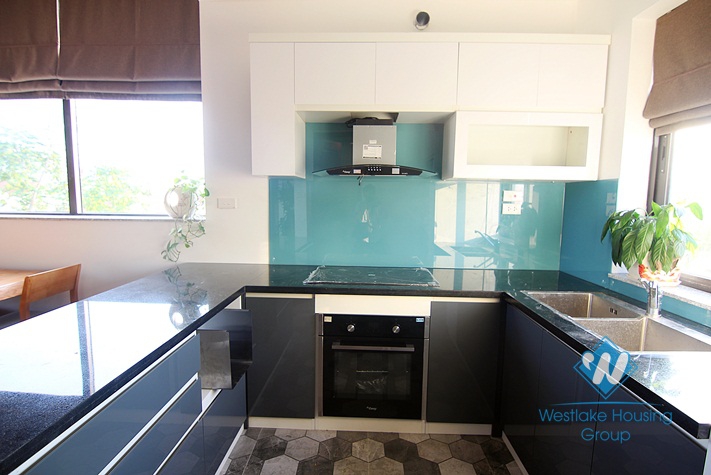 An amazing brand new 4 bedroom apartment for rent in Tay ho, Ha noi