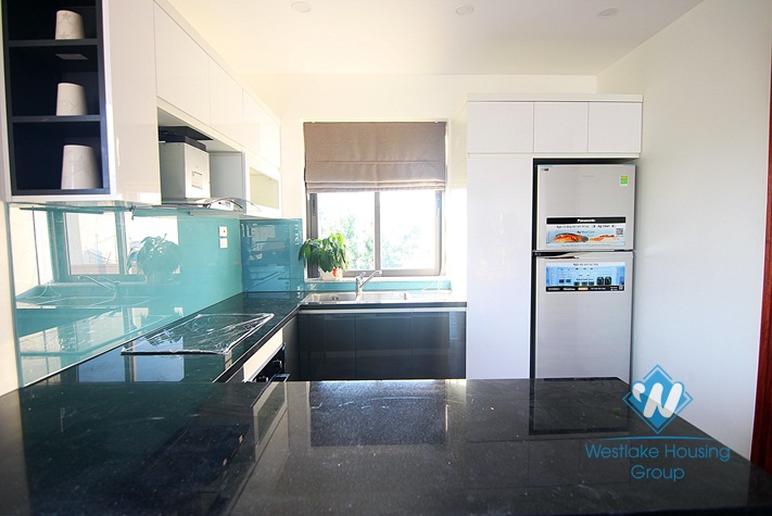 An amazing brand new 4 bedroom apartment for rent in Tay ho, Ha noi