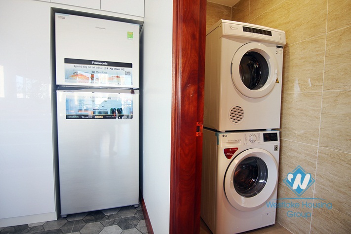 An amazing brand new 4 bedroom apartment for rent in Tay ho, Ha noi