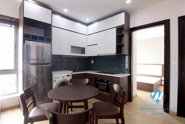 A brand new and modern 2 bedroom apartment for rent in Tay ho, Ha noi