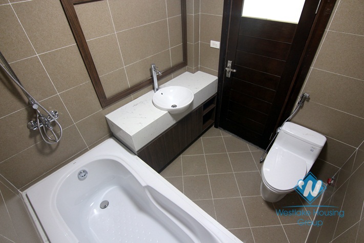A brand new and modern 2 bedroom apartment for rent in Tay ho, Ha noi