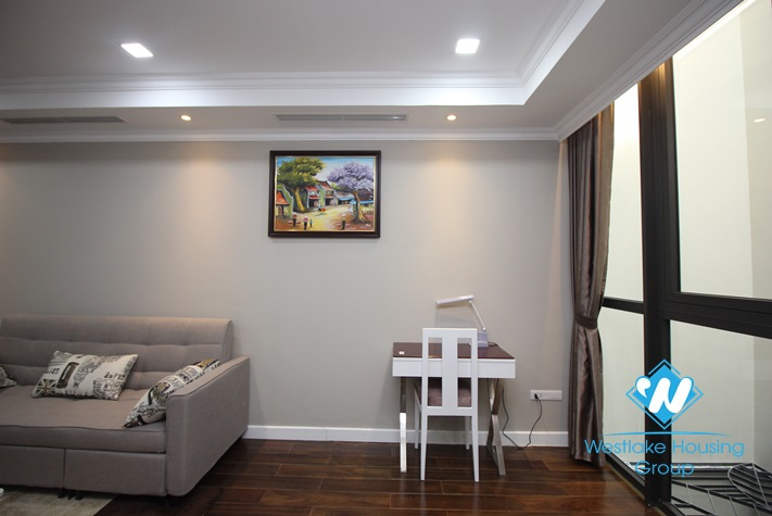 An spacious and luxury 1 bedroom apartment for rent near Vincom Ba Trieu, Hai Ba Trung