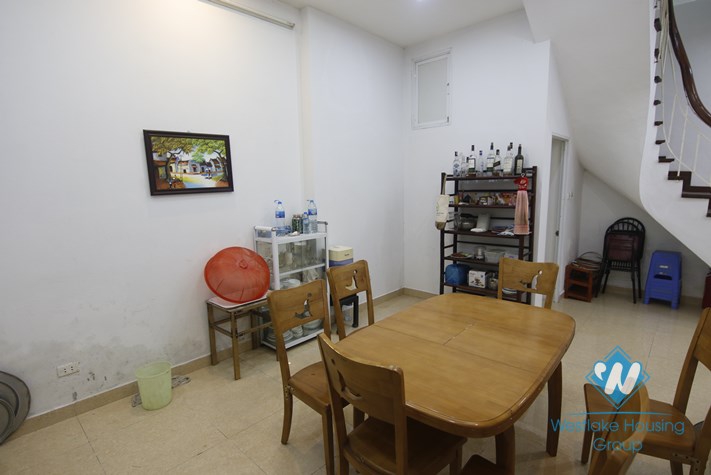 House with 4 bedroom for rent in Doi Can, Ba Dinh