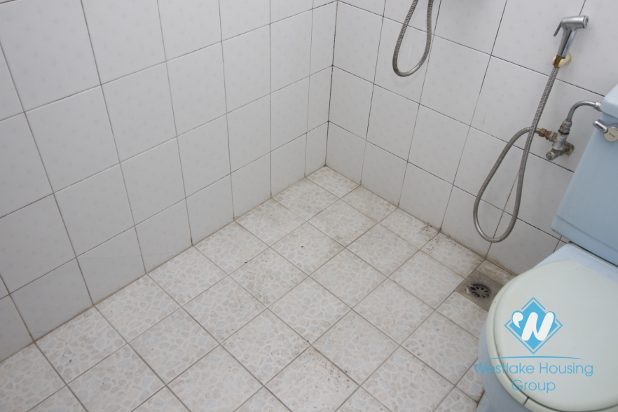 Cozy and well furnished house in Kim Ma Street, Ba Dinh