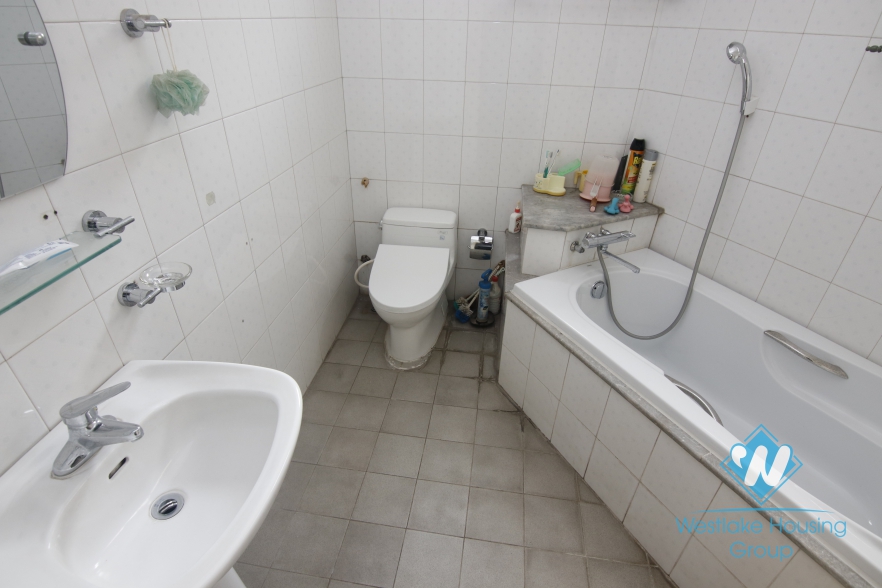 Cozy and well furnished house in Kim Ma Street, Ba Dinh