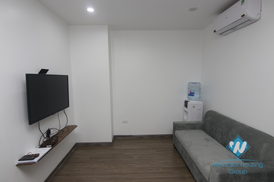 Serviced 1 bedroom apartment in Cau Giay near IPH