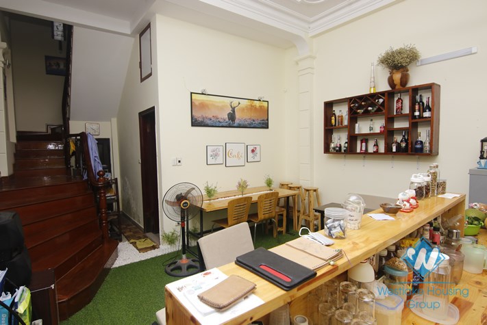 A house with small garden for rent in Ba dinh, Ha noi