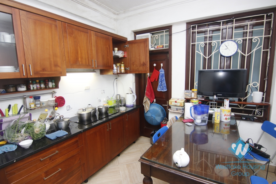 4 storey house for rent in Ba Dinh District, Hanoi.