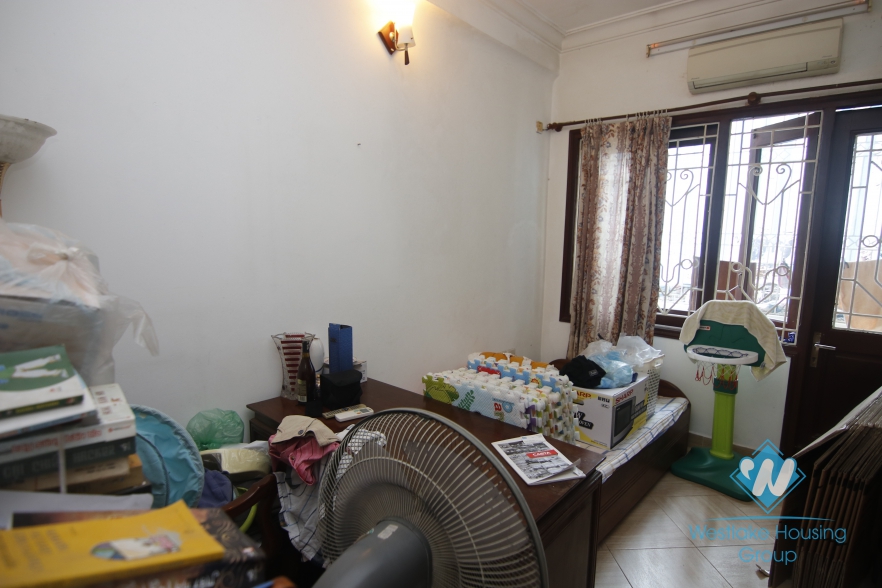 4 storey house for rent in Ba Dinh District, Hanoi.