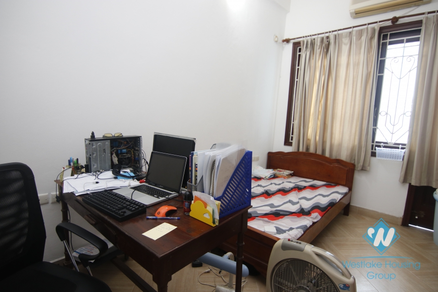4 storey house for rent in Ba Dinh District, Hanoi.