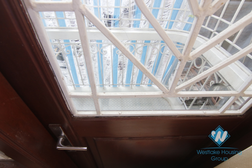 4 storey house for rent in Ba Dinh District, Hanoi.