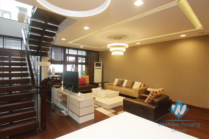 Morden 03 Bedrooms Duplex with lakeview for rent in Kim Ma Street