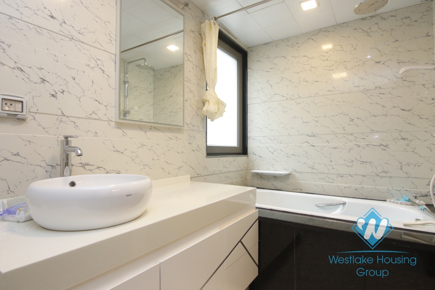 Morden 03 Bedrooms Duplex with lakeview for rent in Kim Ma Street