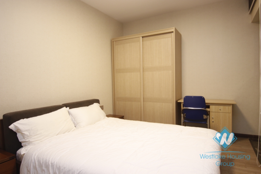 Modern 2 bedroom apartmnet for rent in Kim Ma