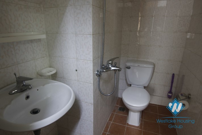 Three bedrooms house for rent in Ba Dinh district, Ha Noi.