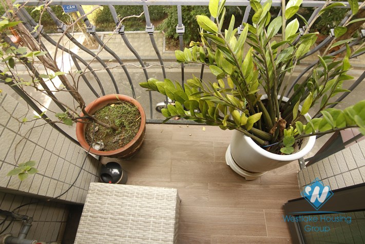 A beautiful apartment with lake view for rent in Truc Bach, Ba Dinh, Ha noi