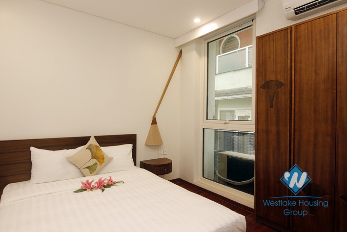 A lovely and modern apartment for rent in Kim ma, Ba dinh