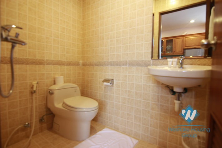Nice services apartment with 02 bedrooms for rent in Tay Ho street
