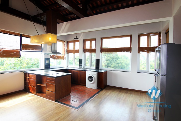 High floor apartment for rent in Tay Ho area, Ha Noi