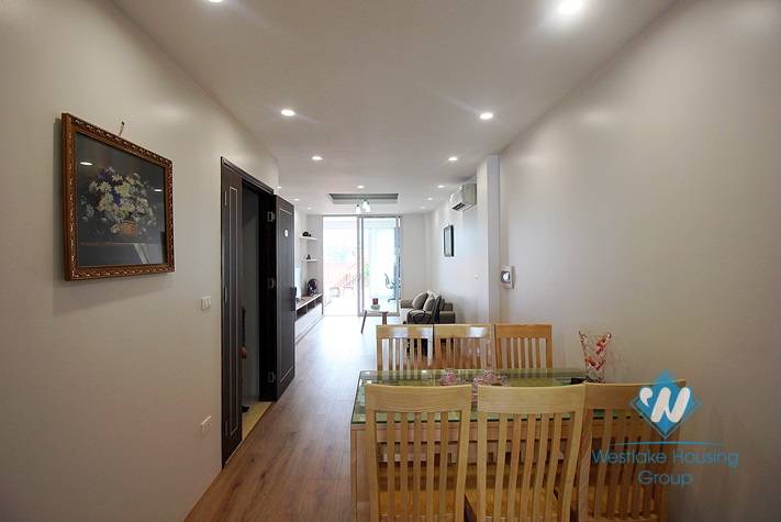 Two bedrooms apartment for rent in Dang Thai Mai st, Tay Ho district 